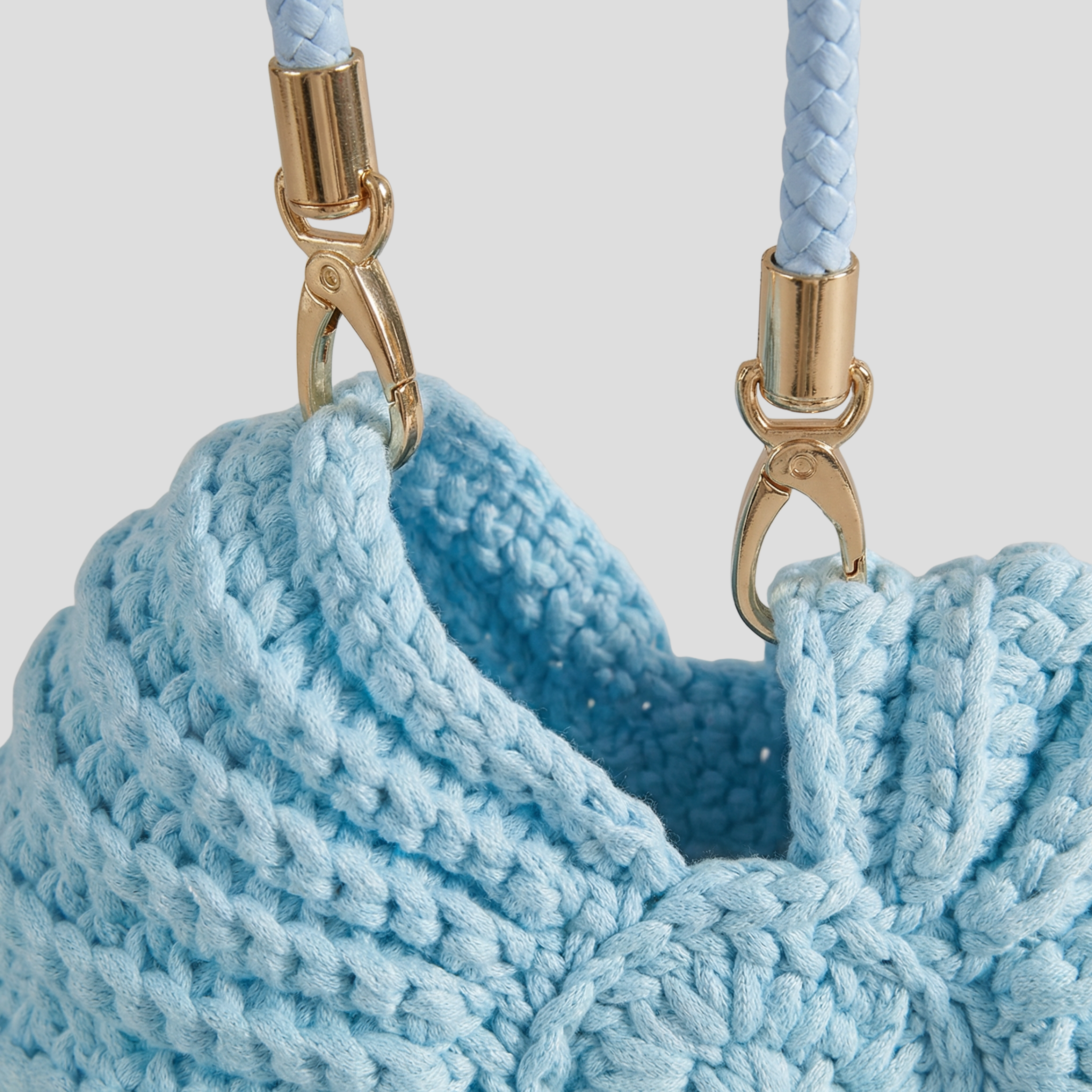 Women Bag | Conch-Shaped Silhouette & Woven Surface Design for Daily Wear