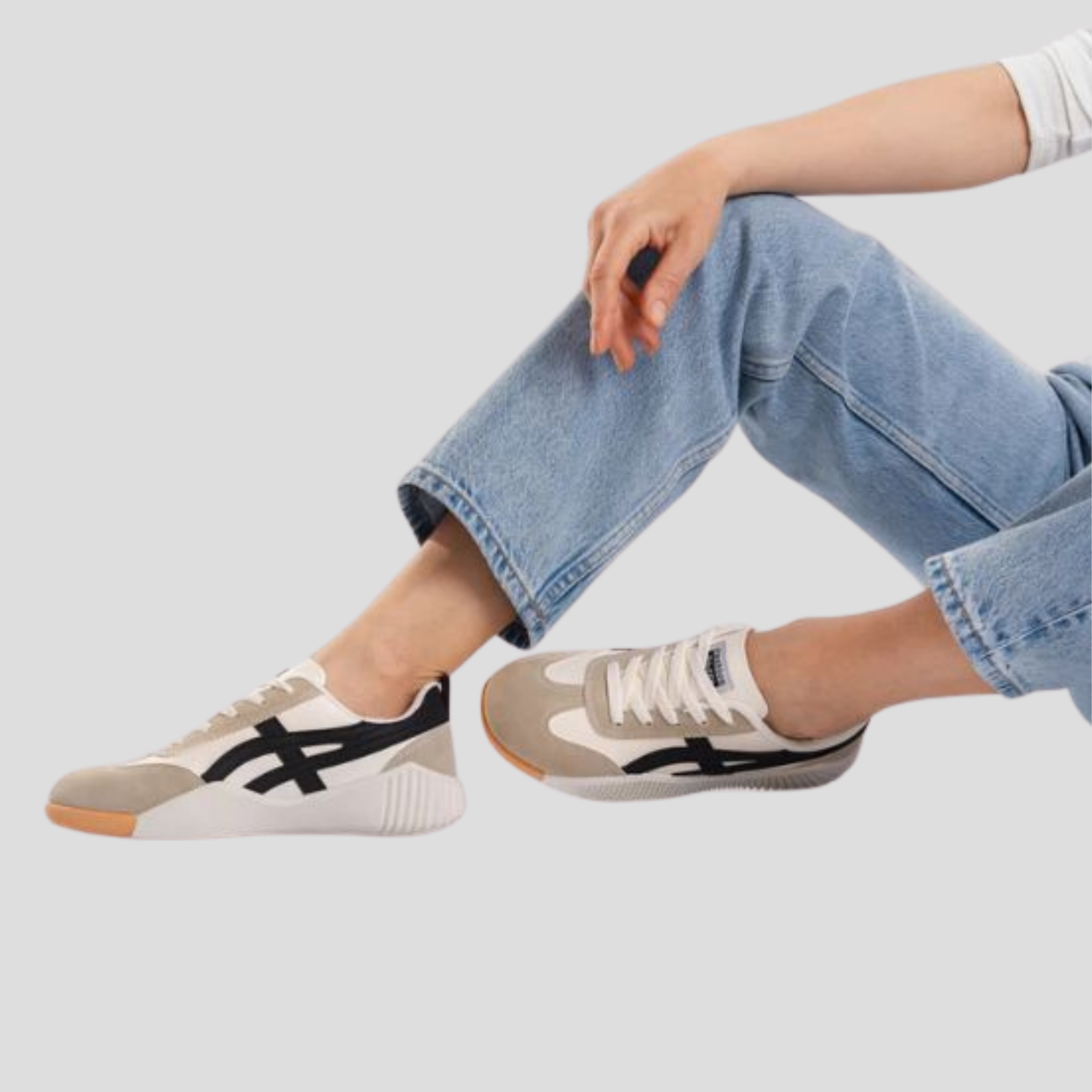 Women Sneakers | Low-Profile Shape & Contrast Panel Design for Daily Wear