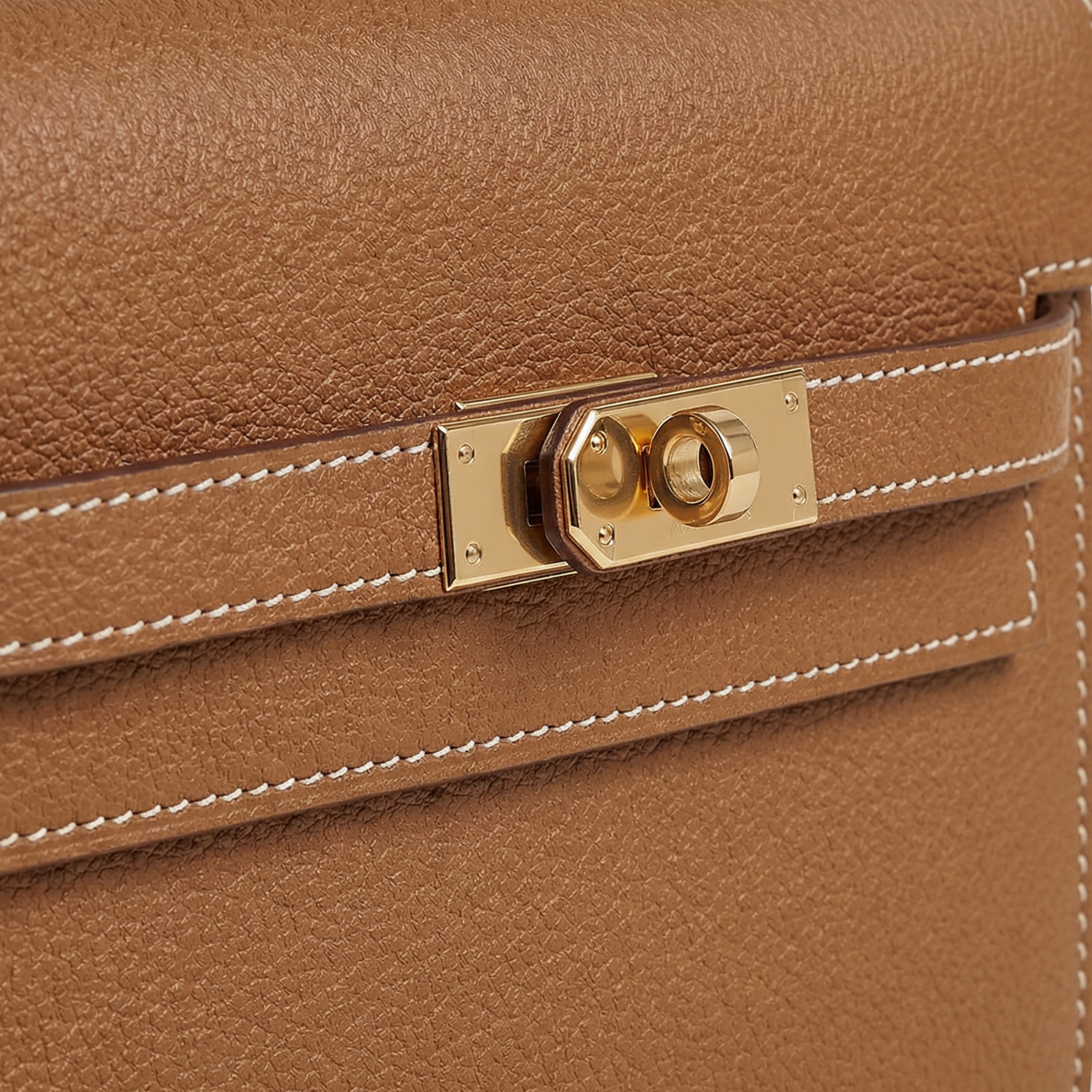 Women Bag | Compact Form & Defined Closure Design for Everyday Use