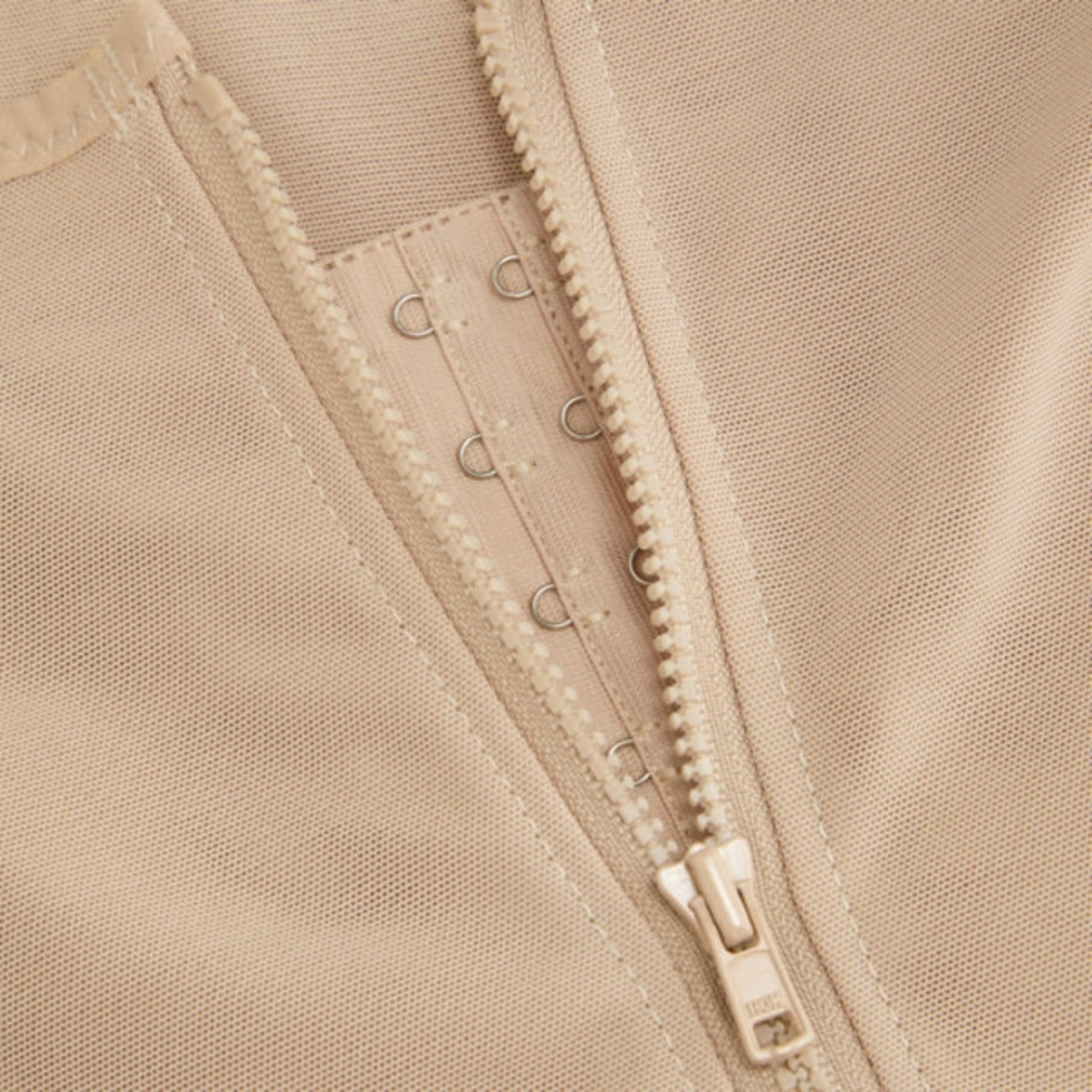 Women Shaping Vest | Zip-Front Closure & Panelled Silhouette for Layering