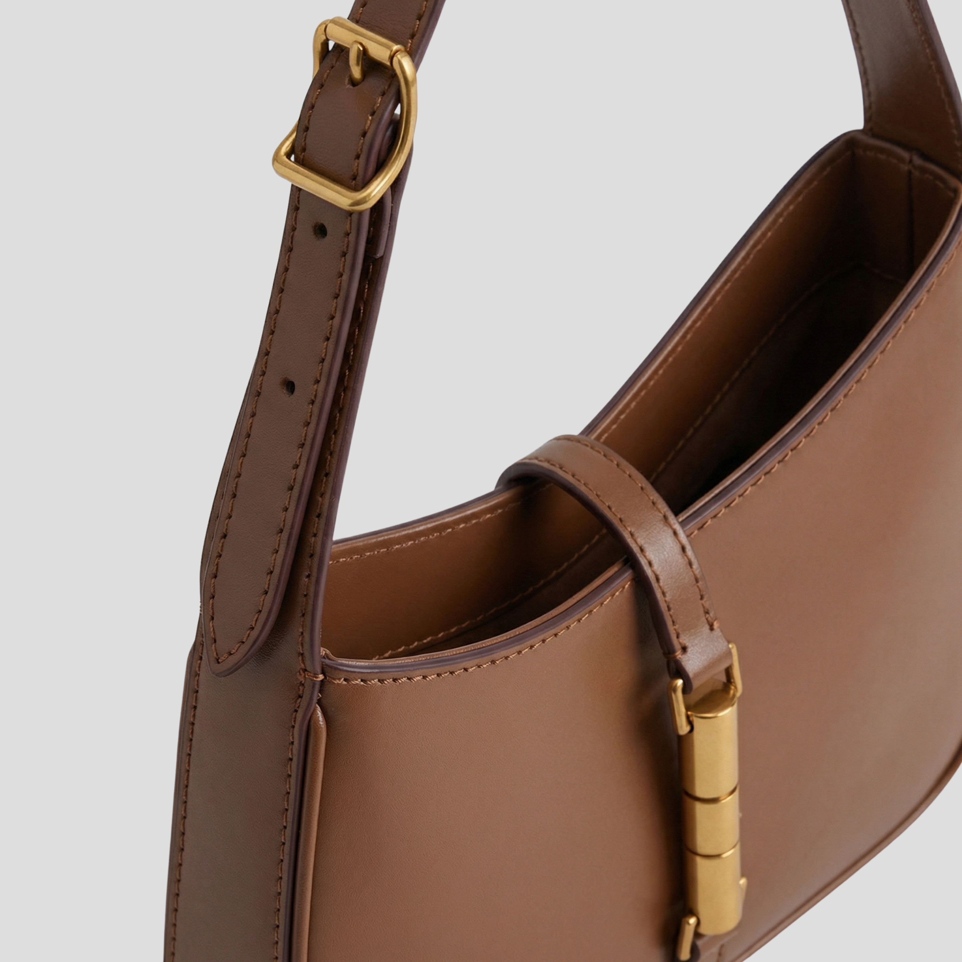 Women Bag | Structured Profile & Distinct Closure Detail for Everyday Use