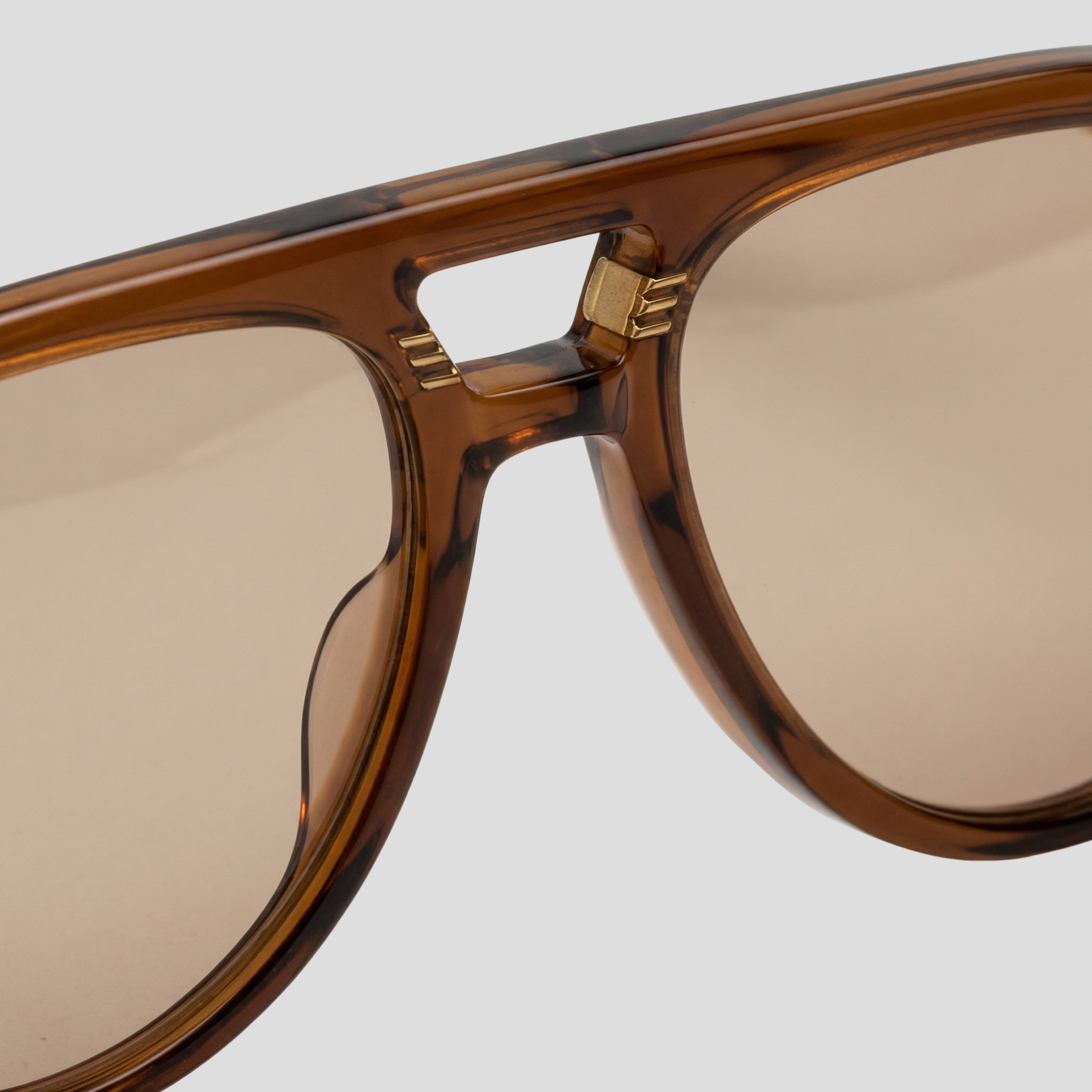 Women Sunglasses | Aviator Shape & Frame Outline for Daily Wear