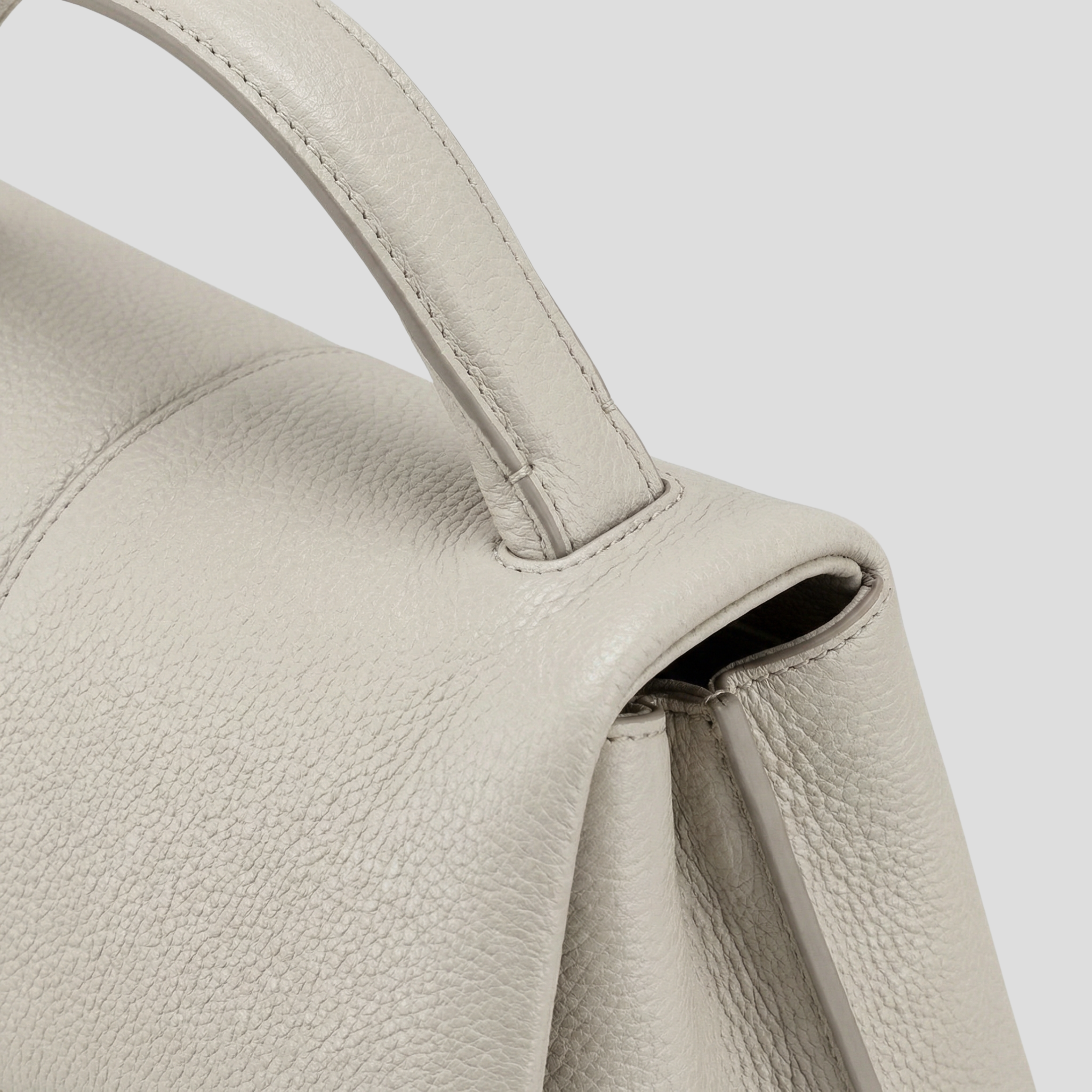 Women Bag | Top Handle Design & Structured Flap Silhouette for Daily Wear