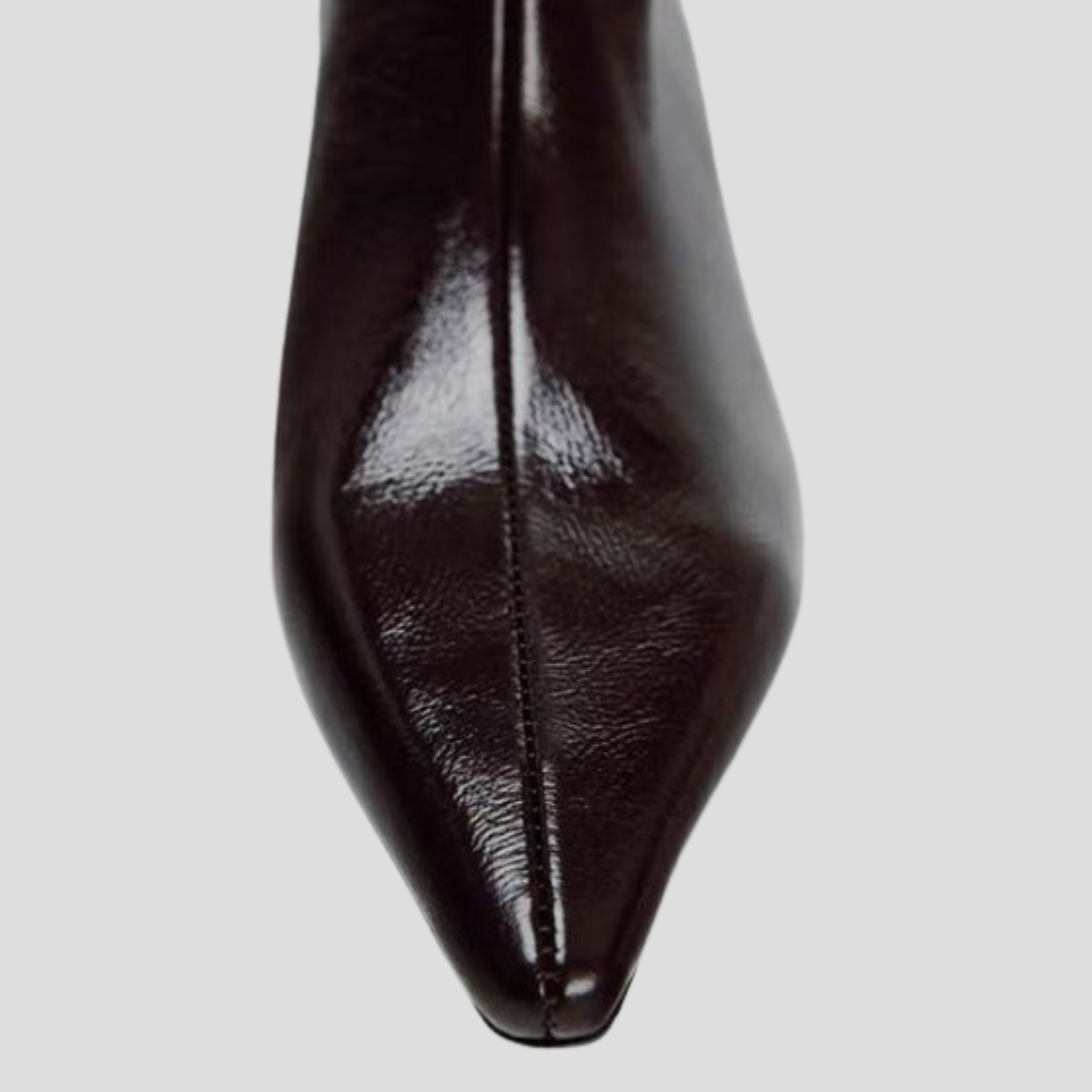 Women Boots | Knee-High Silhouette & Pointed Toe with Slim Heel Design for Daily Wear