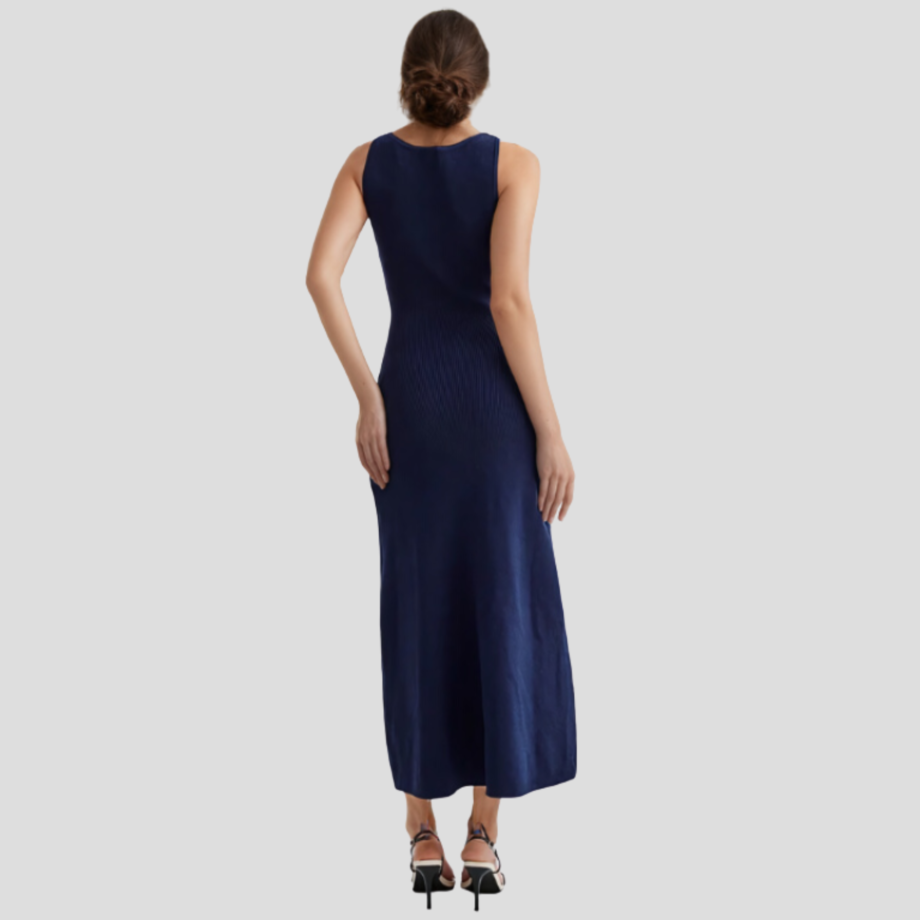 Women Midi Dress | Sleeveless Silhouette & Button-Front Detail for Daily Wear