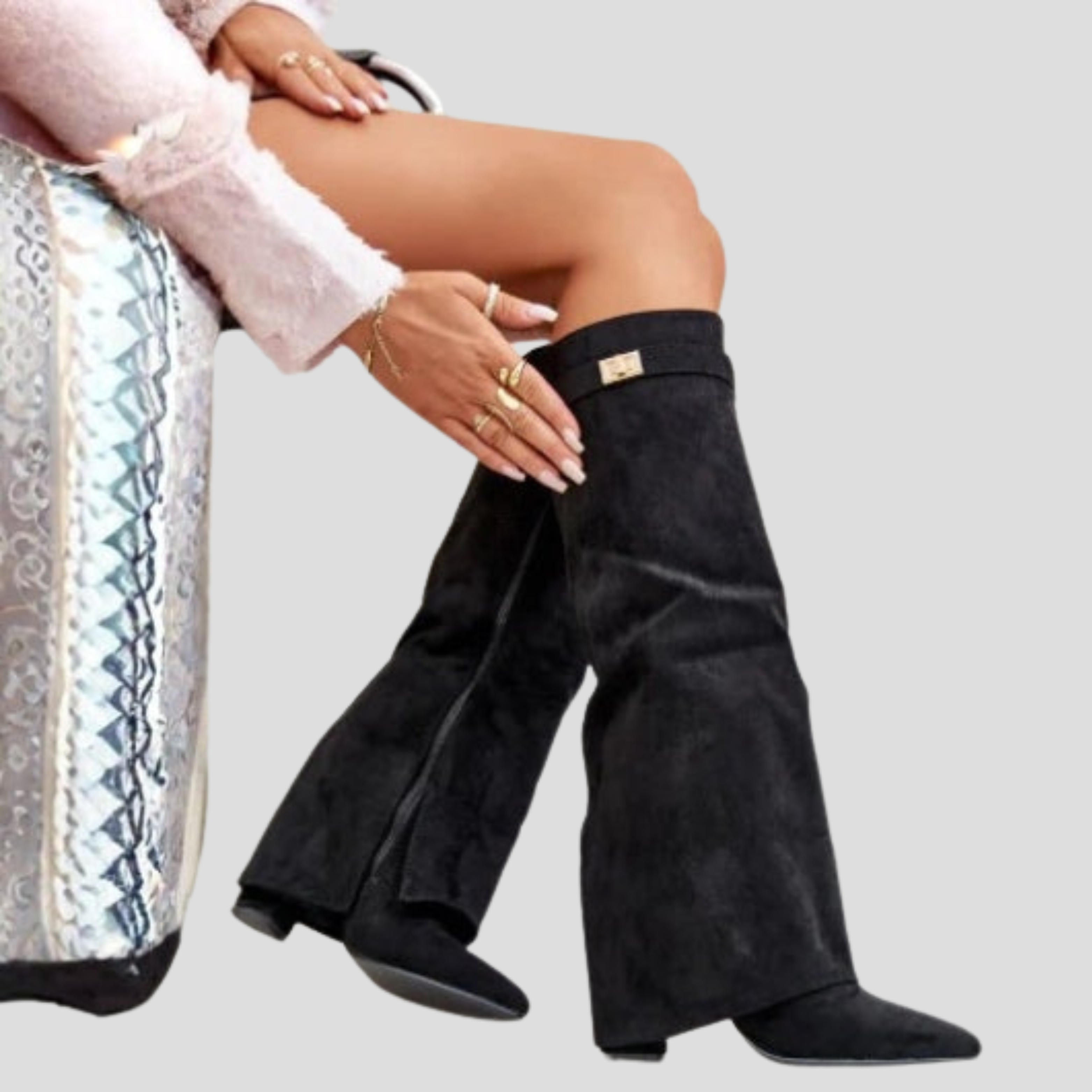 Women Boots | Knee-High Form & Flared Shaft Silhouette for Daily Wear