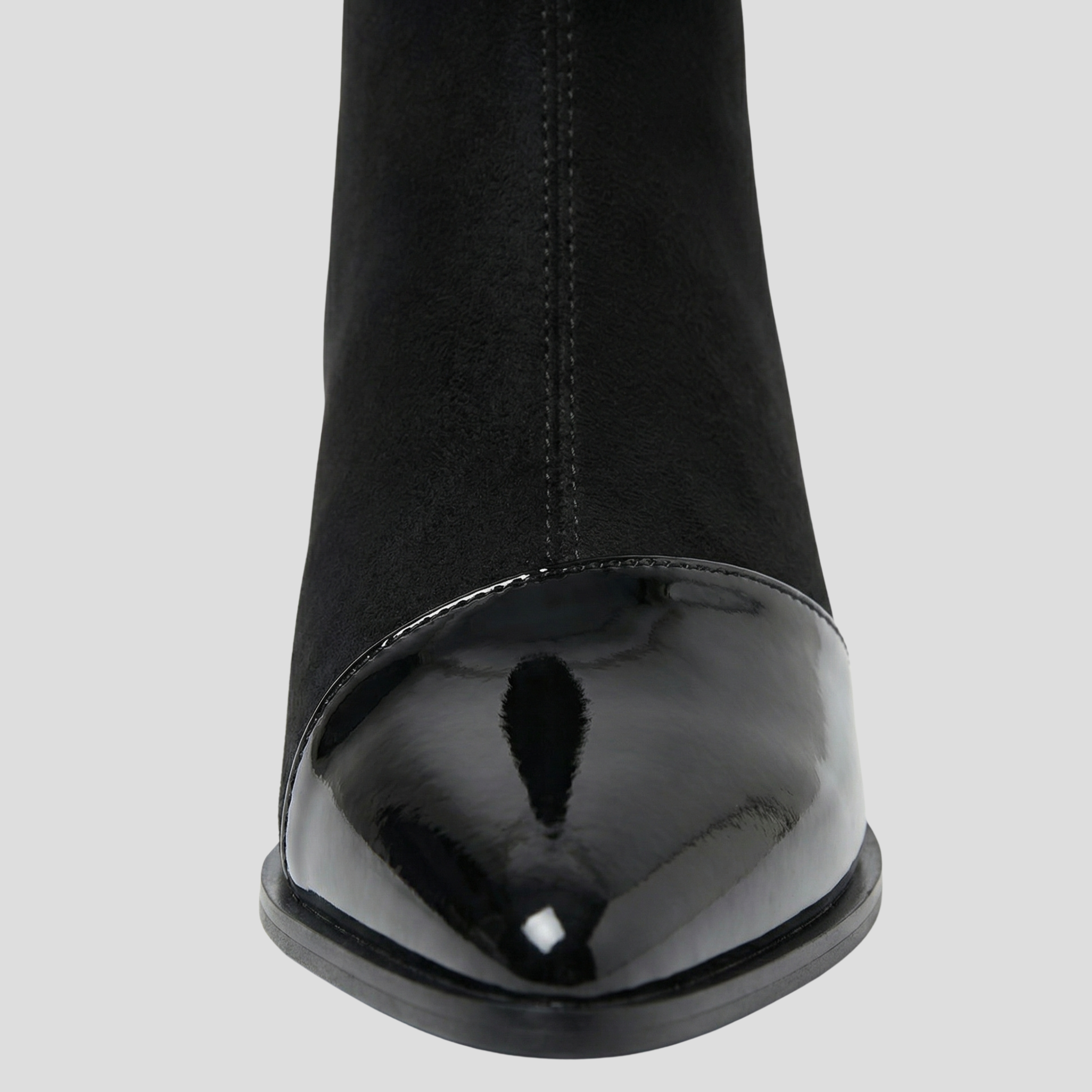 Women Boots | Ankle Height Design & Defined Contrast Structure for Daily Use