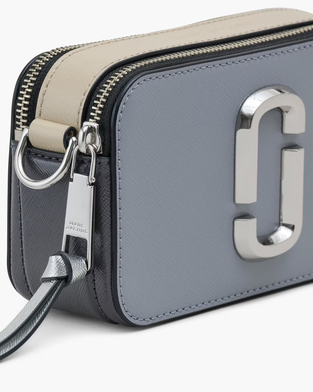 MARC JACOBS | The Snapshot