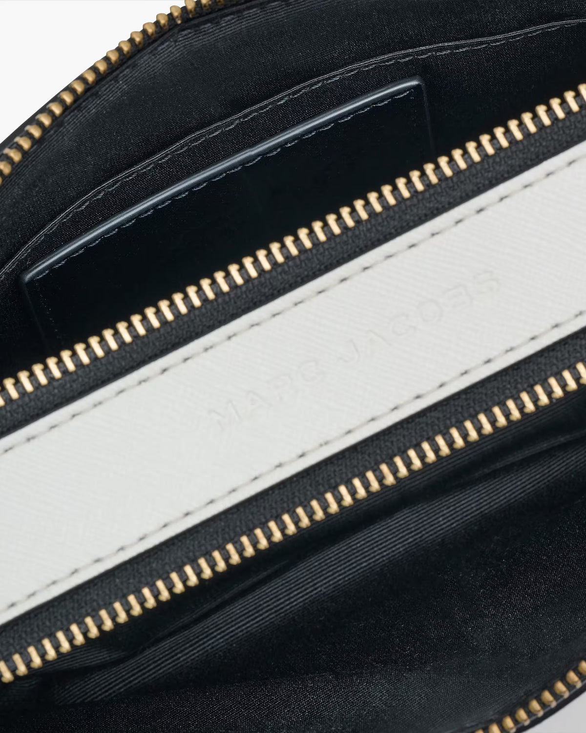 MARC JACOBS | The Snapshot