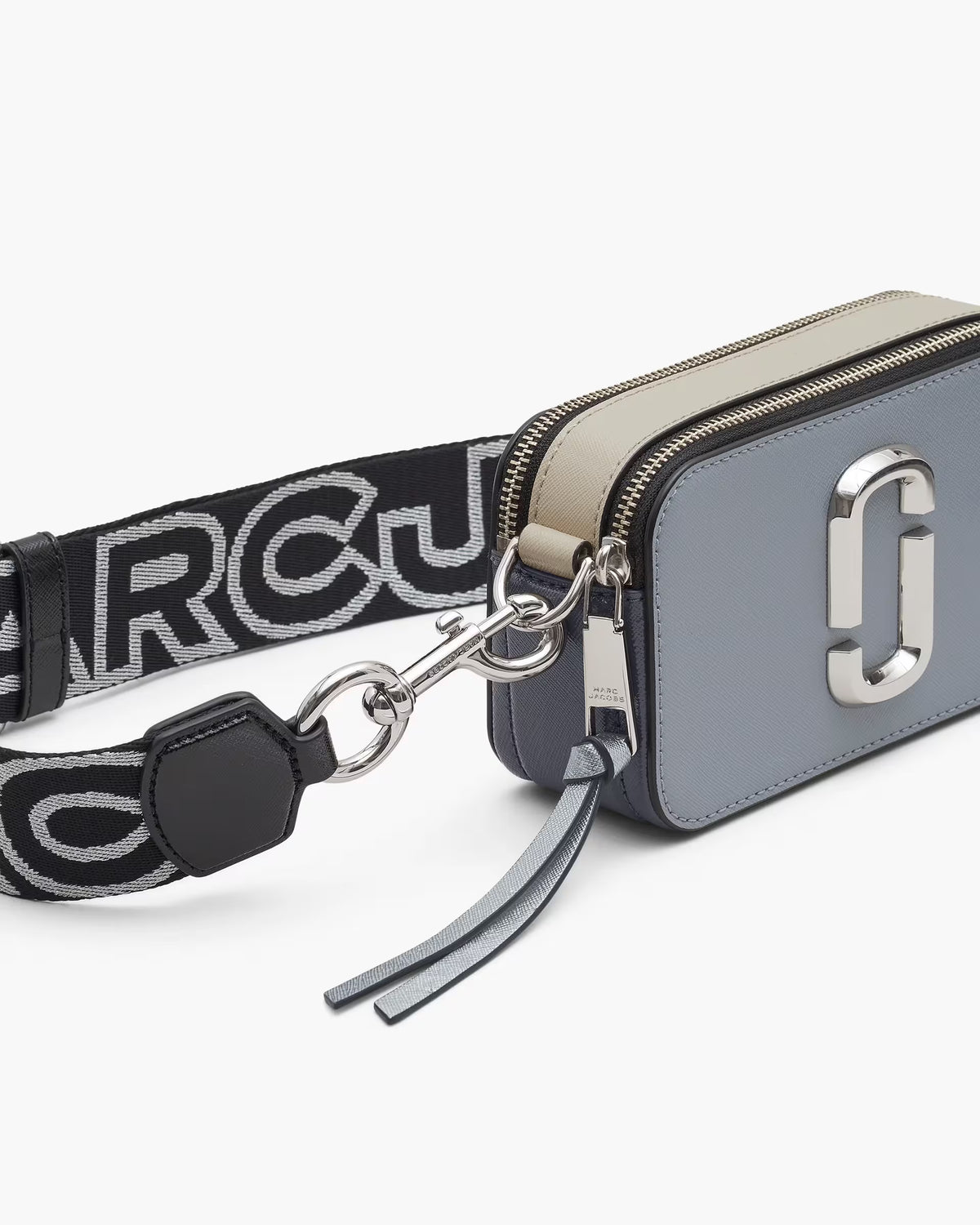 MARC JACOBS | The Snapshot