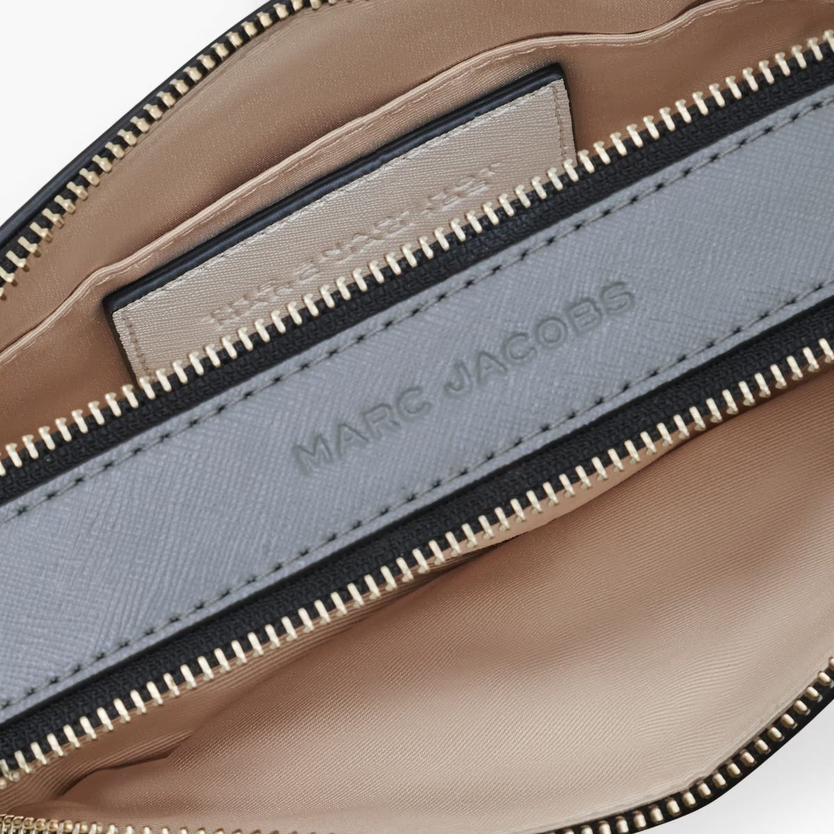 MARC JACOBS | The Snapshot
